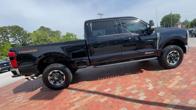 Used 2024 Ford F250 Lariat w/ Lariat Ultimate Package AWD/4WD image 2