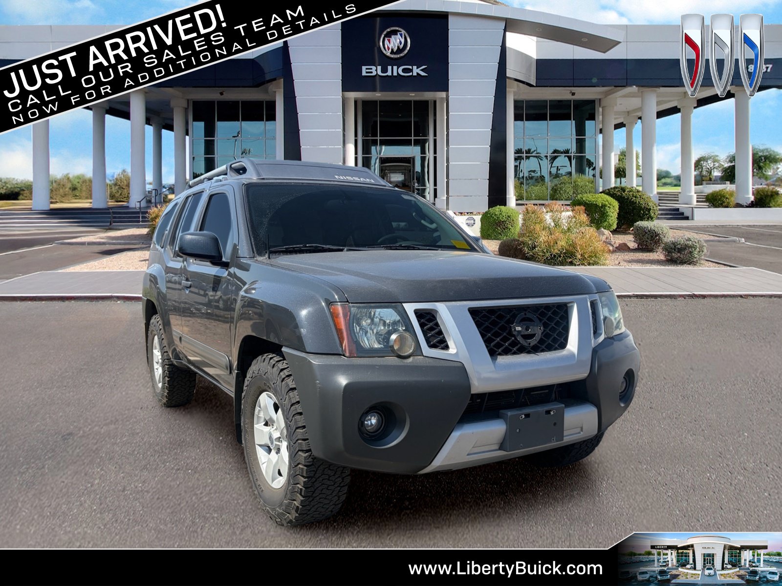 Used 2011 Nissan Xterra S w/ 4X4 Value Package image 1