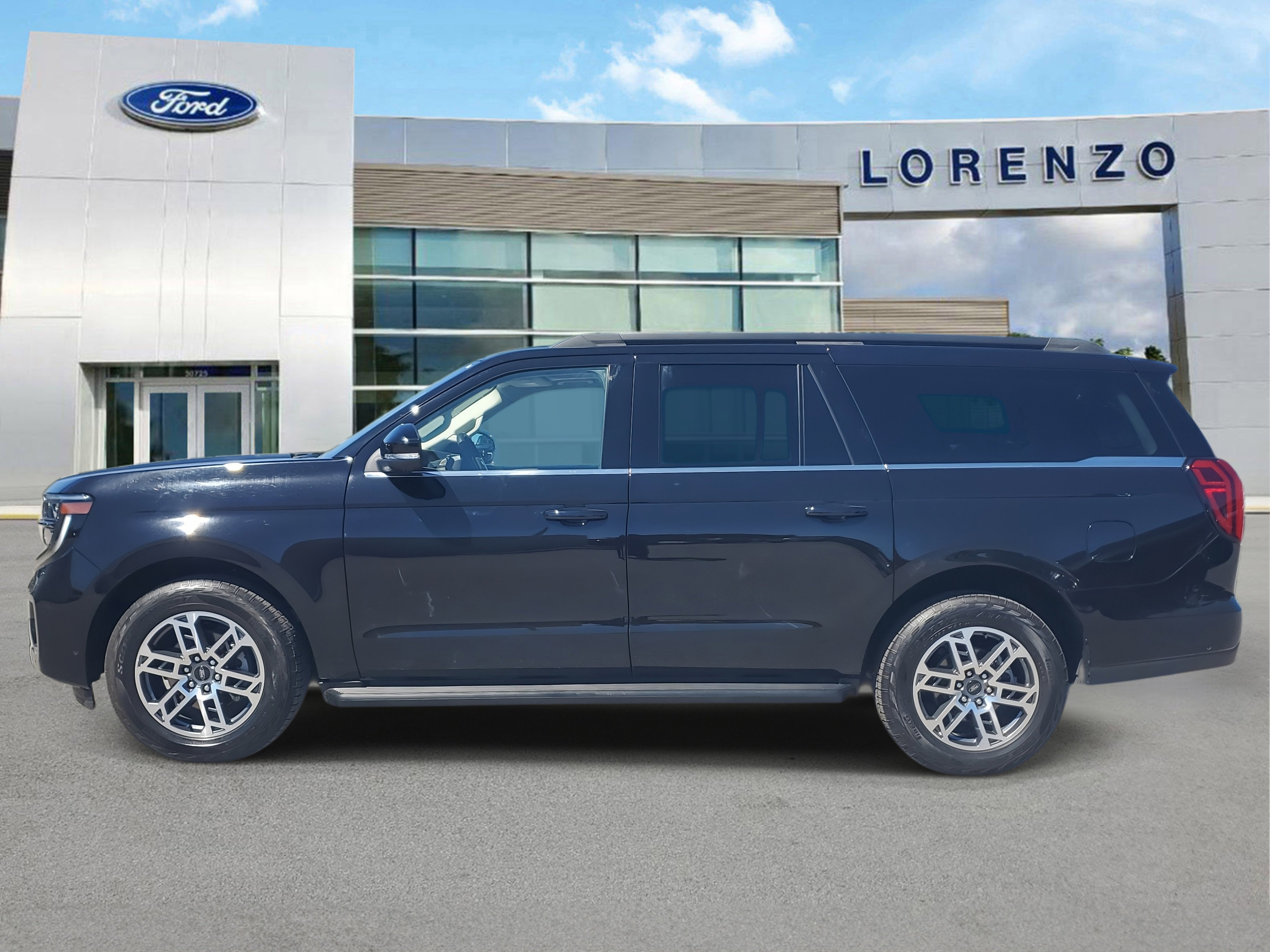 Used 2025 Ford Expedition Max Active image 8