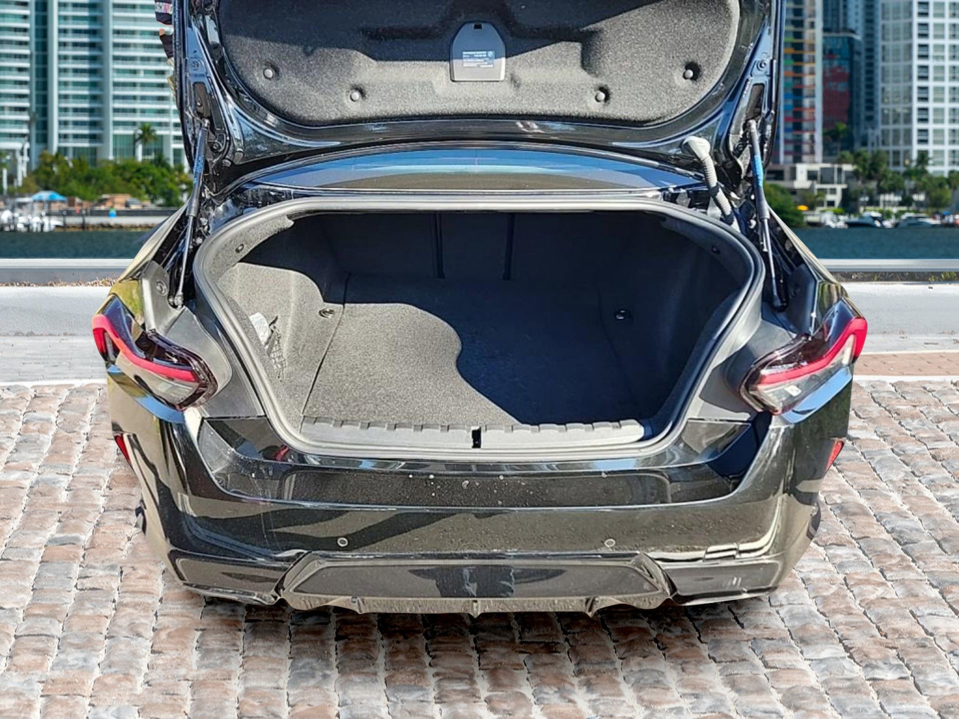 Used 2025 BMW M240i xDrive Coupe image 8