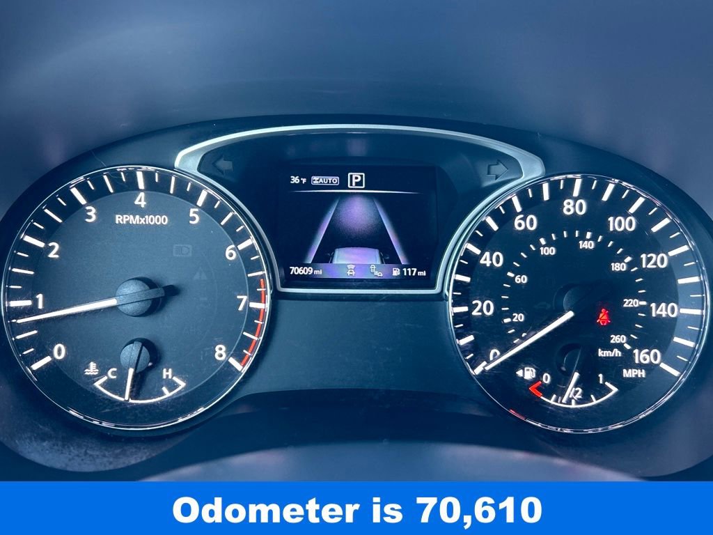 Used 2020 Nissan Pathfinder Platinum image 12