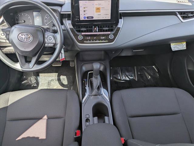 Used 2025 Toyota Corolla LE FWD image 16