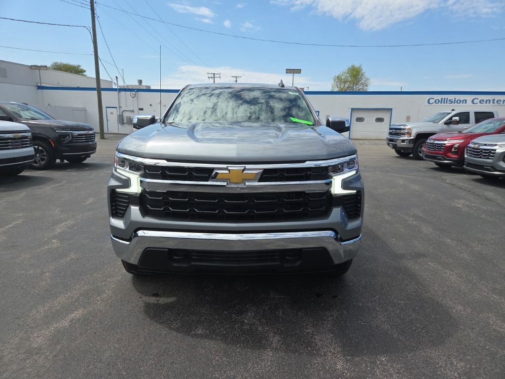 New 2026 Chevrolet Silverado 1500 LT w/ Z71 Off-Road Package AWD/4WD image 2