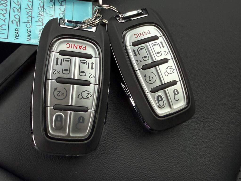 New 2026 Chrysler Voyager LX image 33