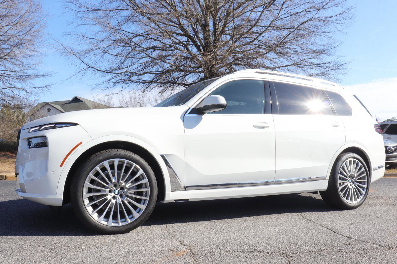 New 2026 BMW X7 xDrive40i w/ Premium Package