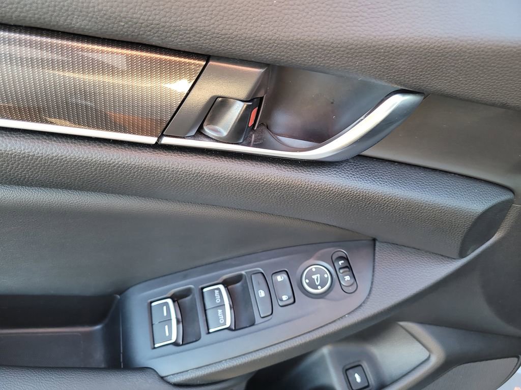 Used 2021 Honda Accord Sport Special Edition image 15