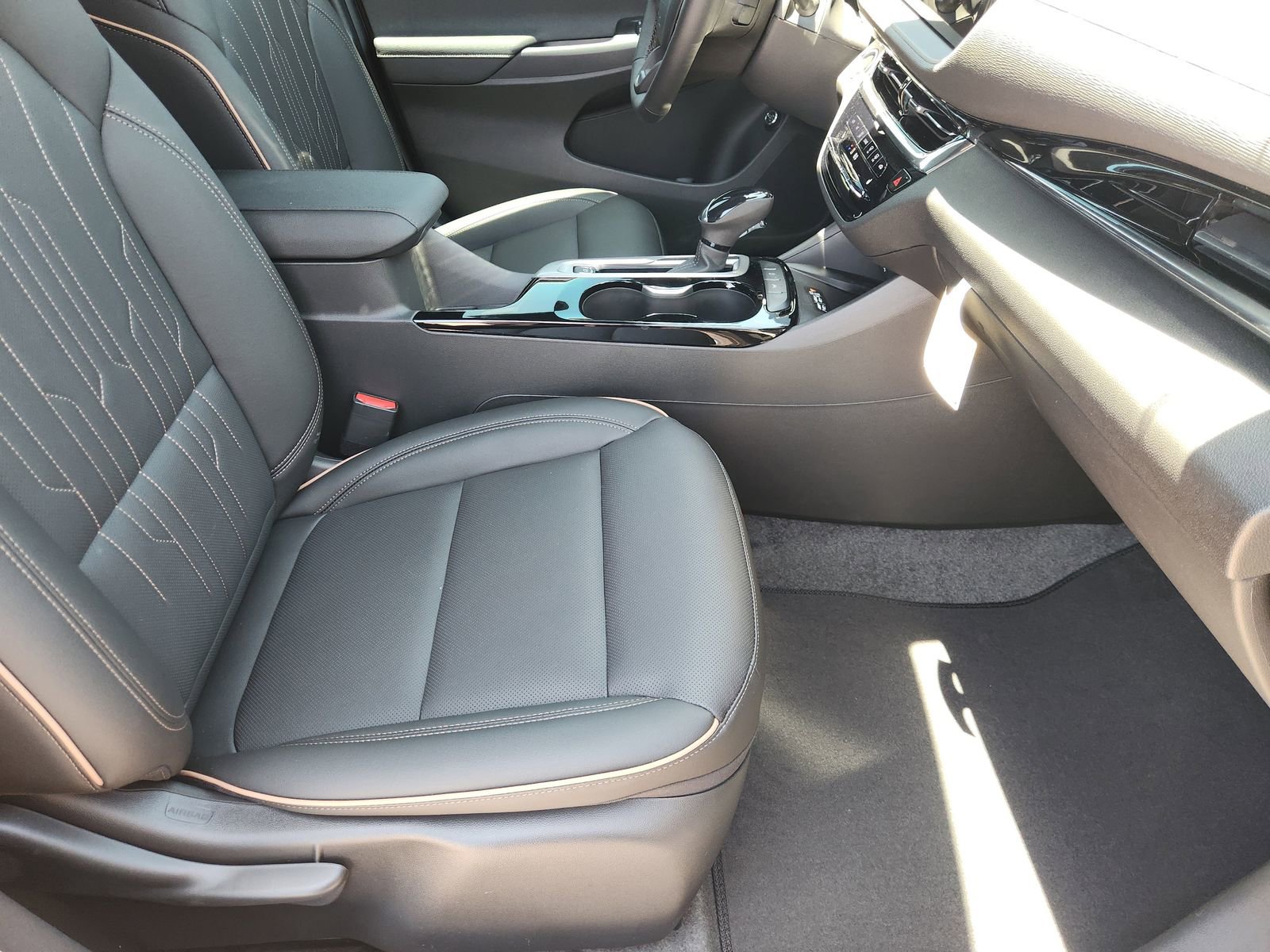 New 2026 Buick Envista Preferred FWD image 17