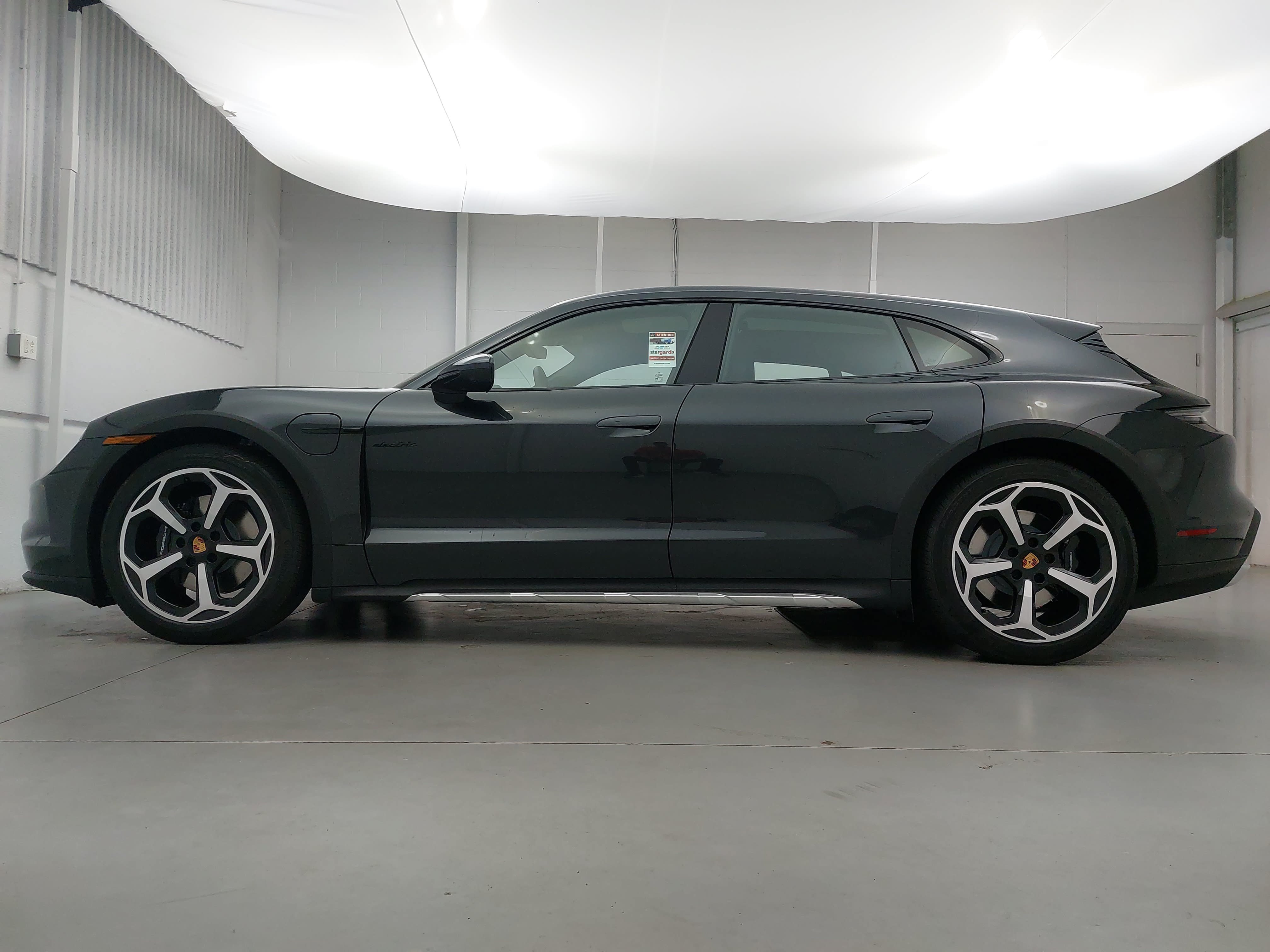 New 2026 Porsche Taycan 4S AWD/4WD image 2