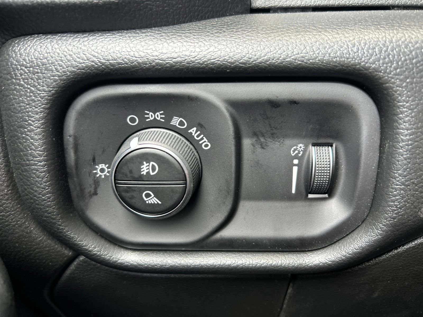 New 2026 RAM 5500 Tradesman AWD/4WD image 25