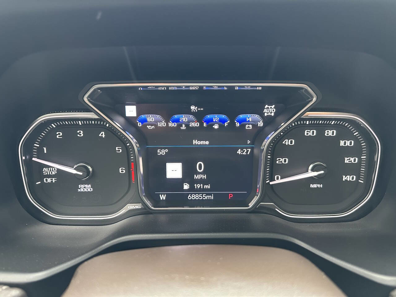Used 2021 GMC Yukon Denali w/ Denali Premium Package image 22