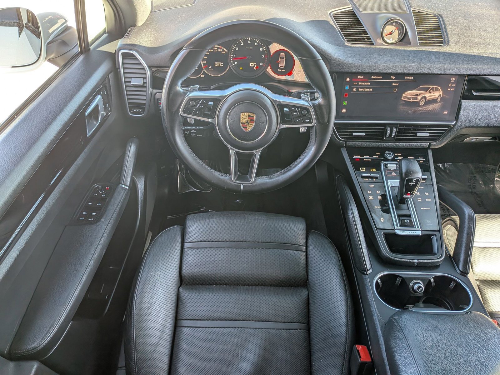 Used 2022 Porsche Cayenne image 14