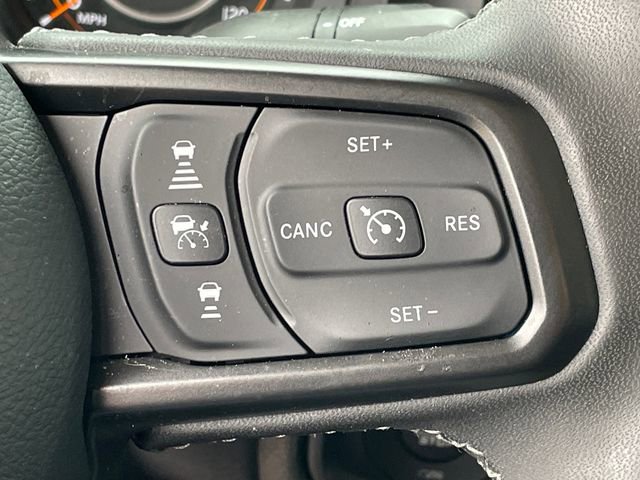 Used 2025 Jeep Gladiator Willys image 31