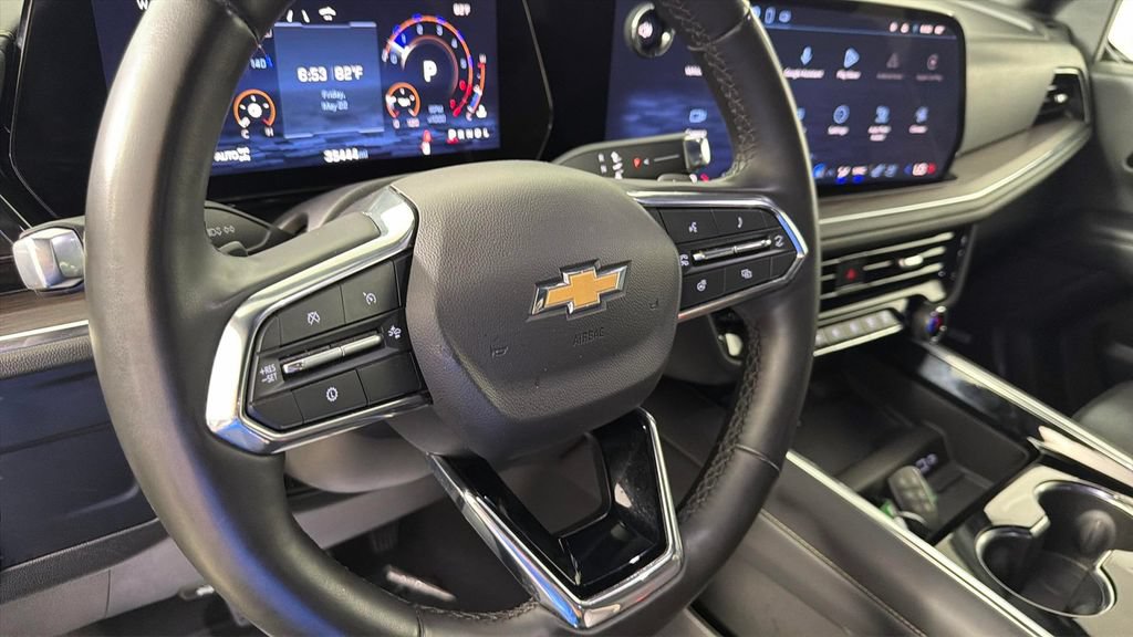 Certified 2025 Chevrolet Suburban Premier AWD/4WD image 22