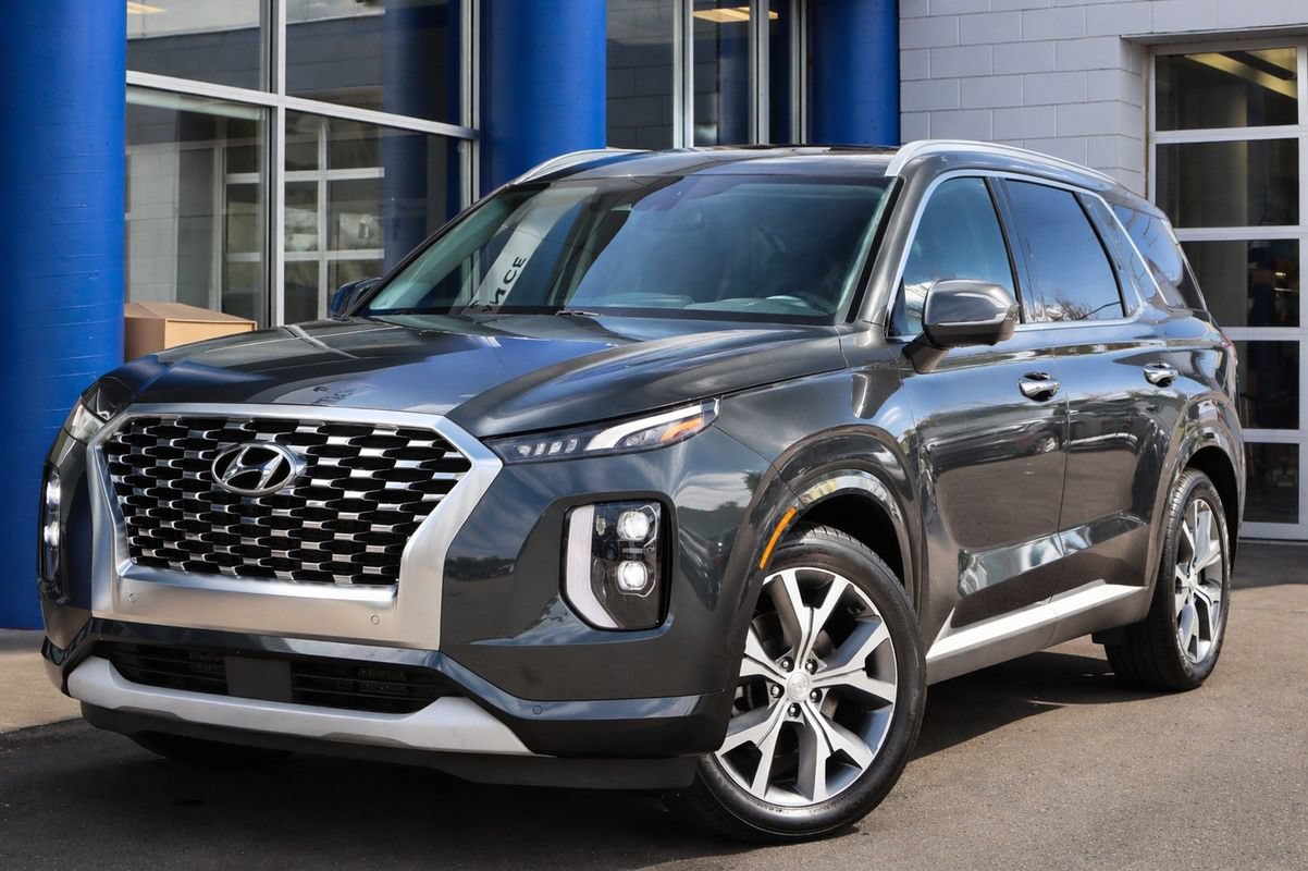 Used 2021 Hyundai Palisade Limited w/ Cargo Package