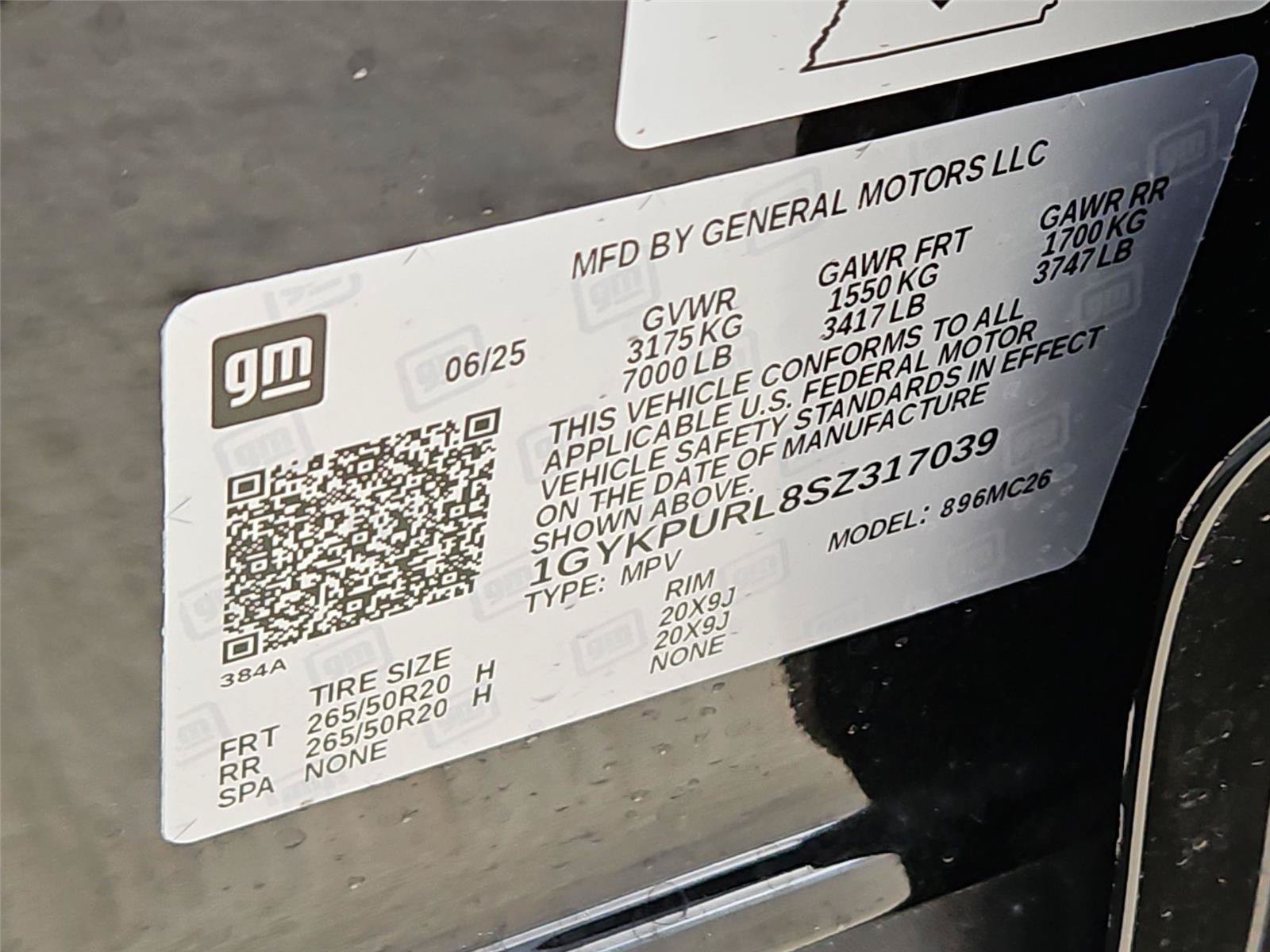 New 2025 Cadillac Lyriq Sport w/ LPO, Floor Liner Package AWD/4WD image 27