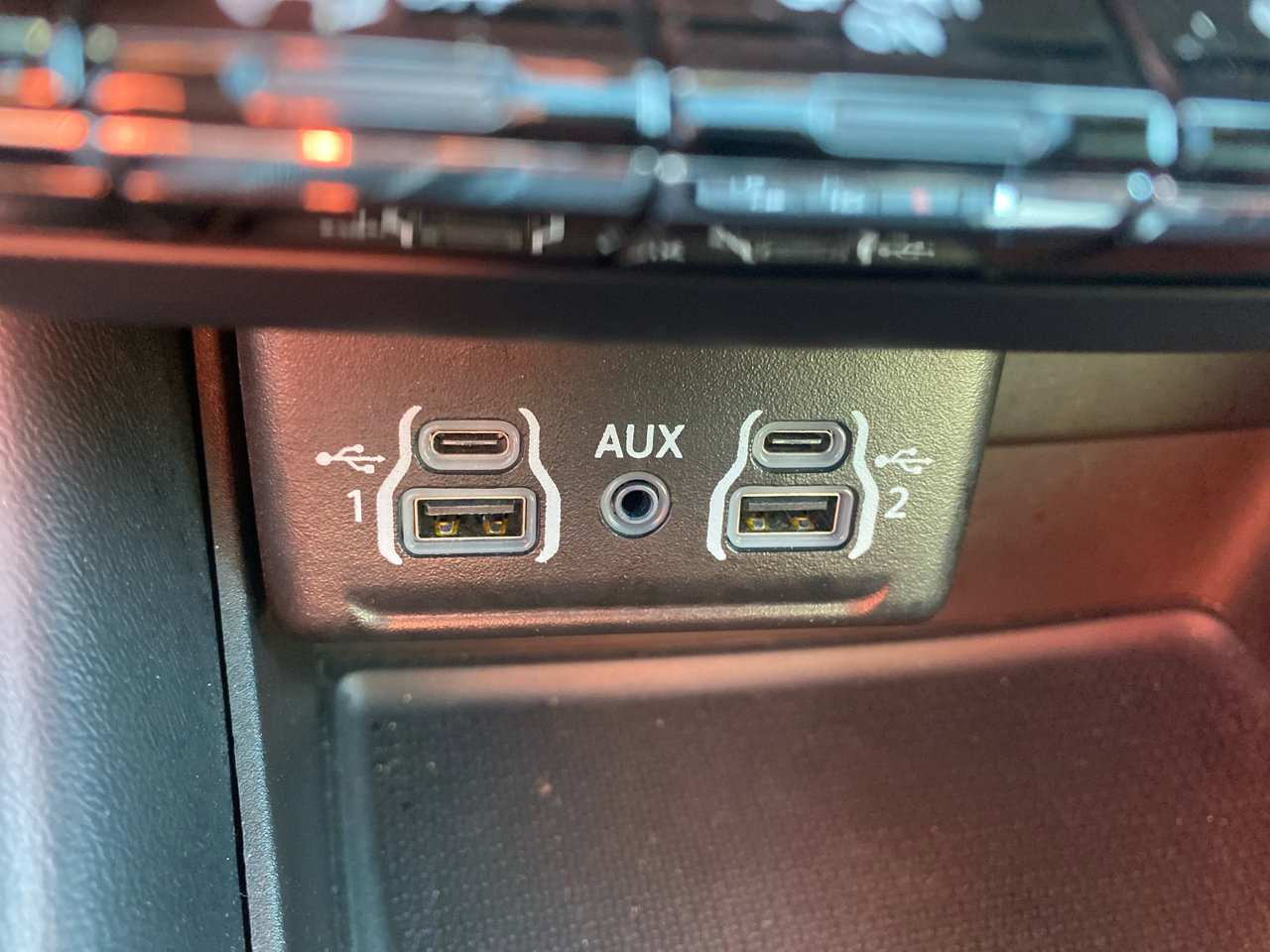 Used 2024 Dodge Durango GT image 24