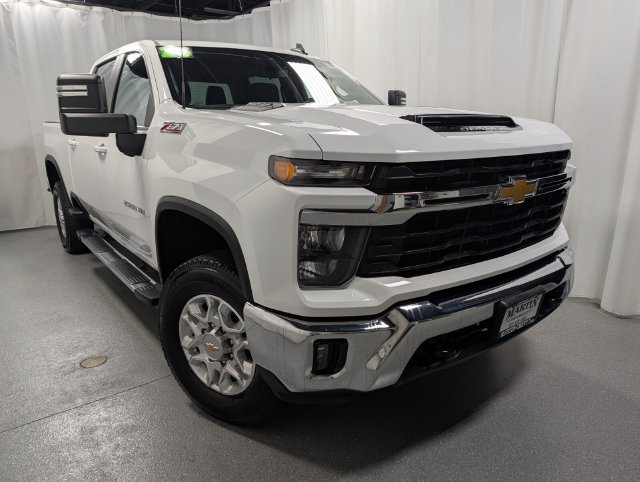Certified 2026 Chevrolet Silverado 2500 LT AWD/4WD image 2