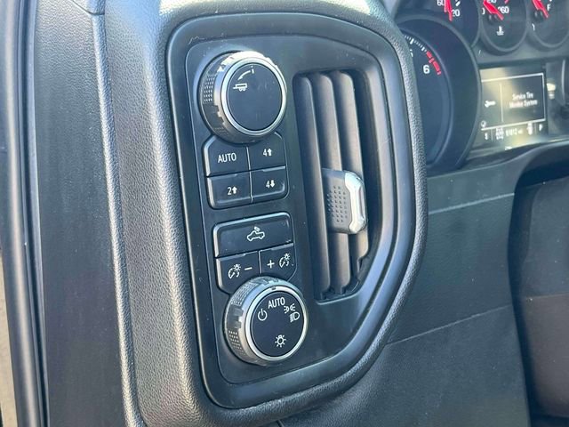 Used 2019 Chevrolet Silverado 1500 Custom Trail Boss w/ Custom Convenience Package AWD/4WD image 17