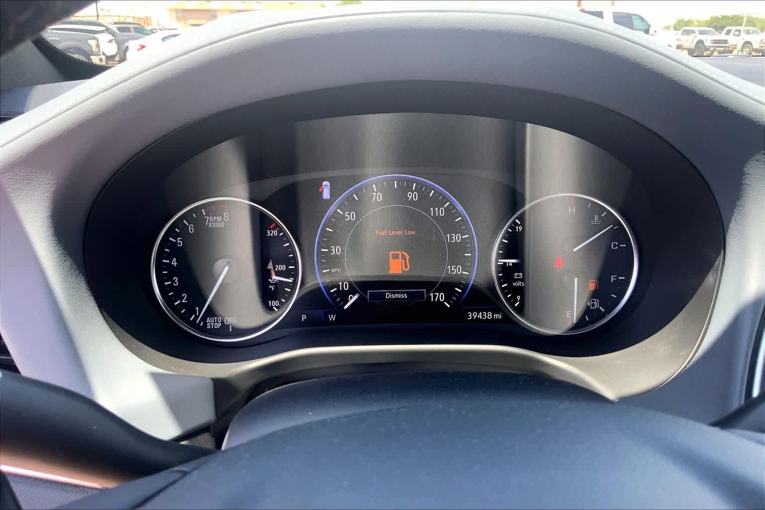 Used 2024 Buick Enclave Premium AWD/4WD image 26