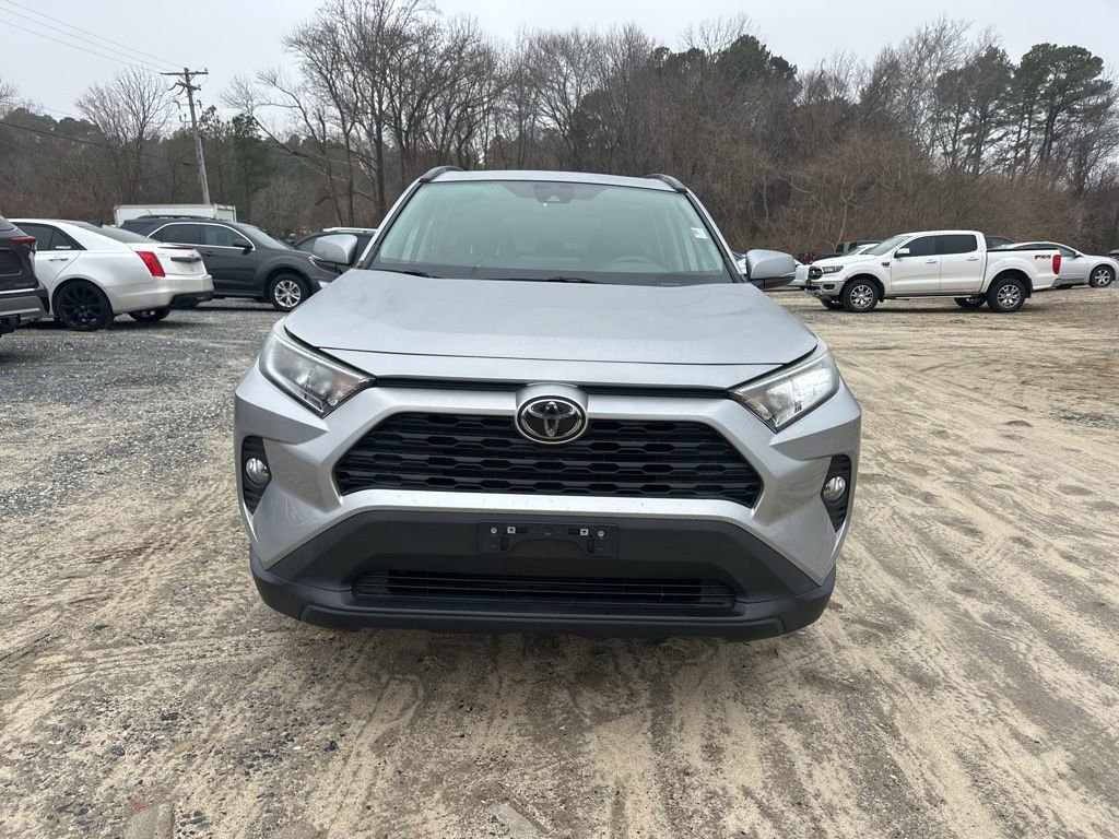 Used 2021 Toyota RAV4 XLE w/ Convenience Package image 7