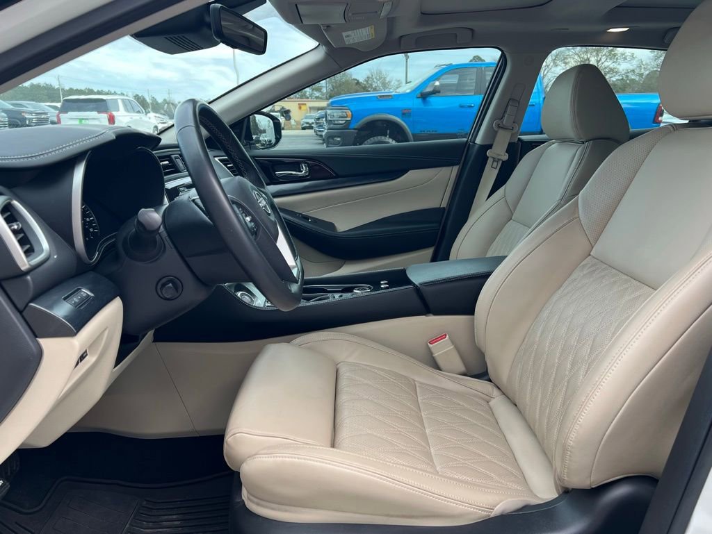 Used 2023 Nissan Maxima Platinum w/ Sport Mat Group image 7