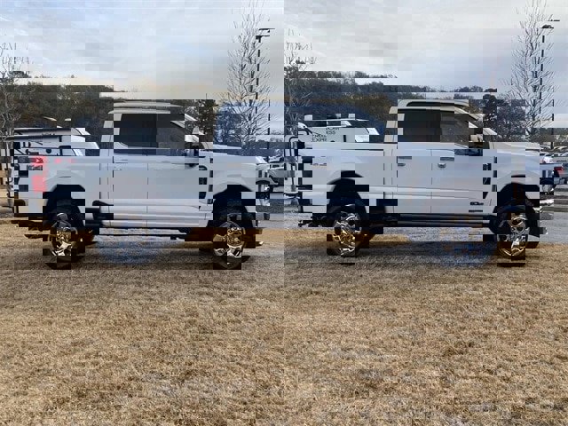 Used 2024 Ford F250 Lariat w/ Lariat Ultimate Package image 37