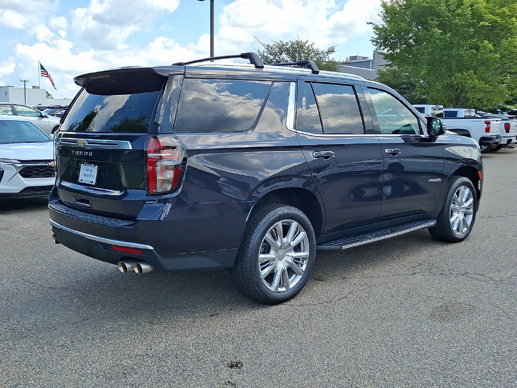 Used 2024 Chevrolet Tahoe High Country AWD/4WD image 9