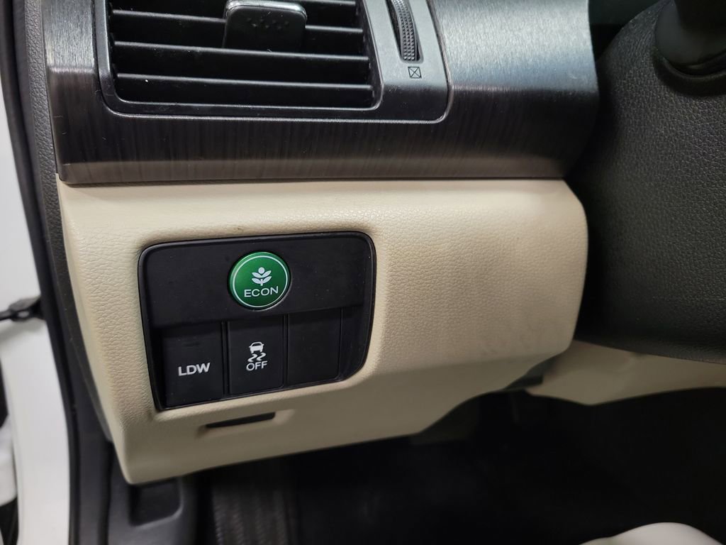 Used 2013 Honda Accord EX-L image 19