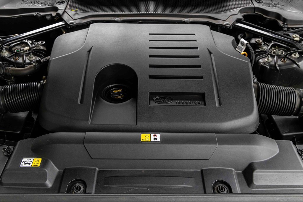 Used 2022 Land Rover Range Rover Sport SE image 30