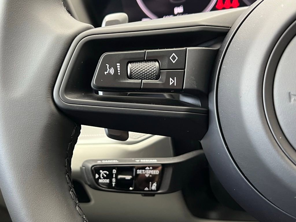 New 2026 Porsche Cayenne E-Hybrid Coupe image 8