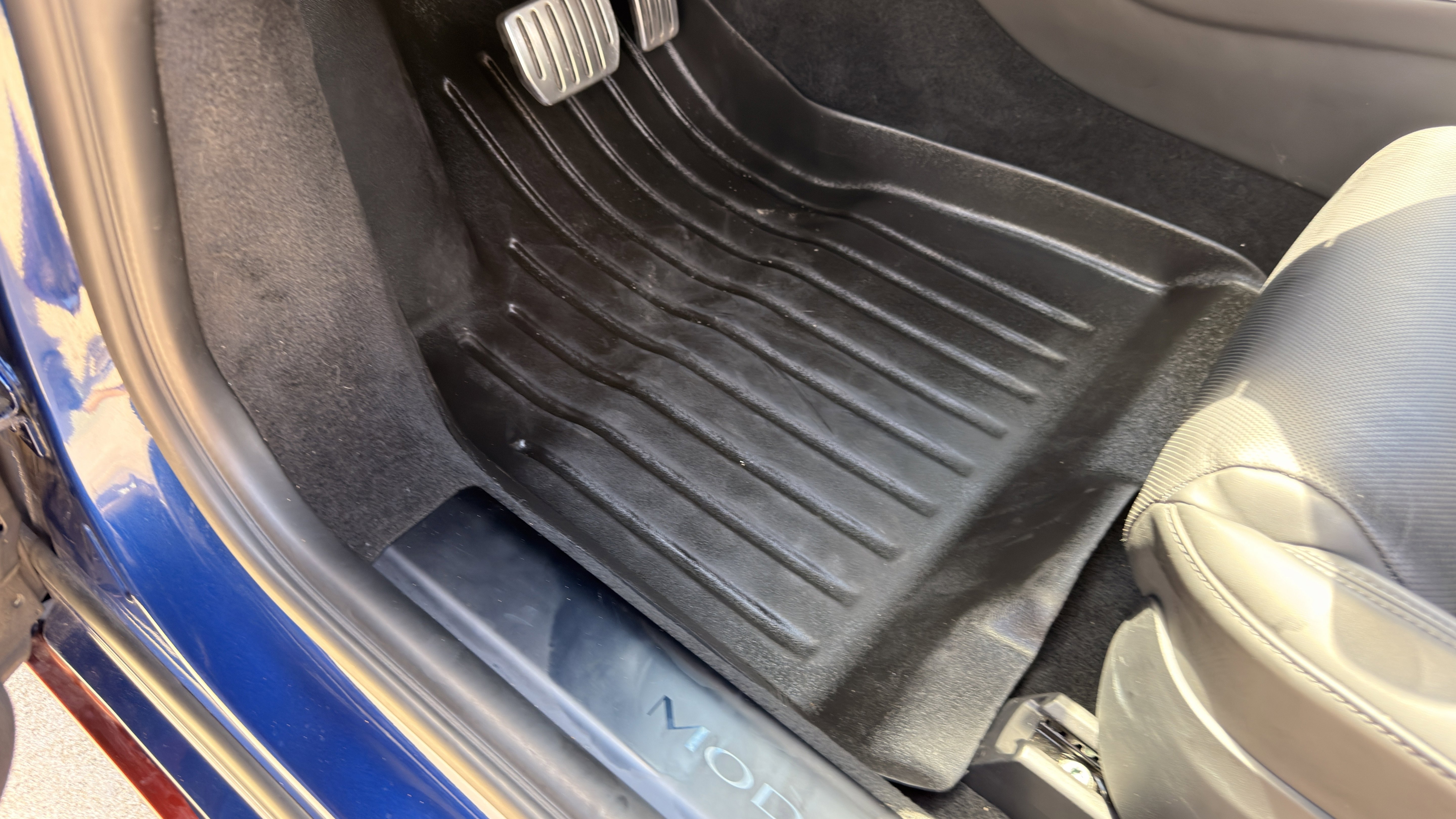 Used 2023 Tesla Model S AWD/4WD image 22