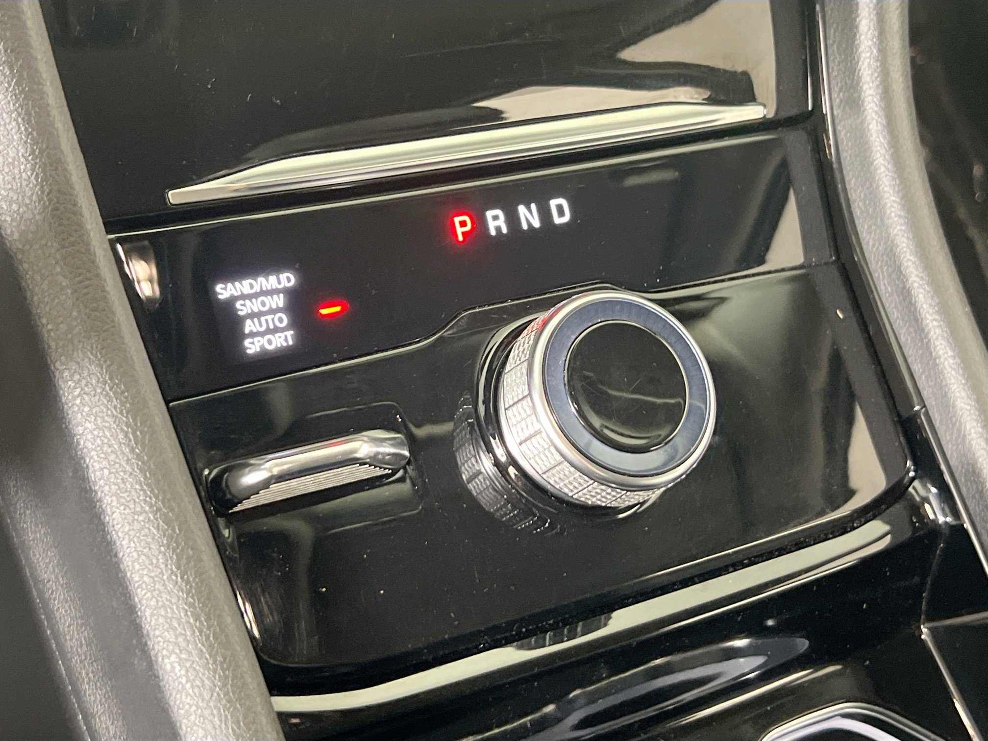Used 2022 Jeep Grand Cherokee Limited AWD/4WD image 17