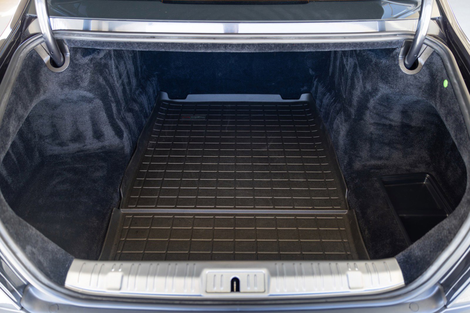 Used 2017 Rolls-Royce Ghost image 30