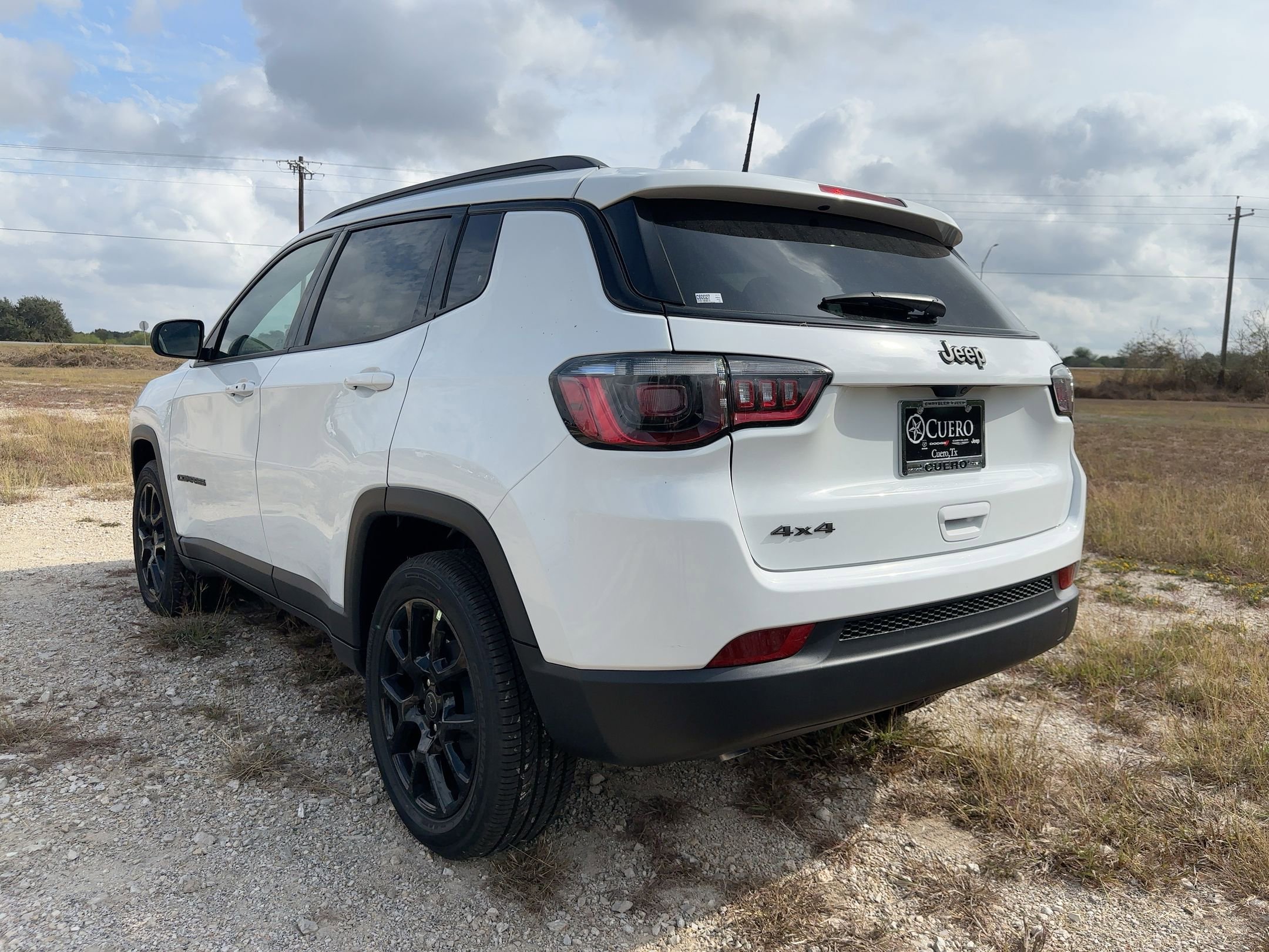 New 2026 Jeep Compass Latitude AWD/4WD image 3