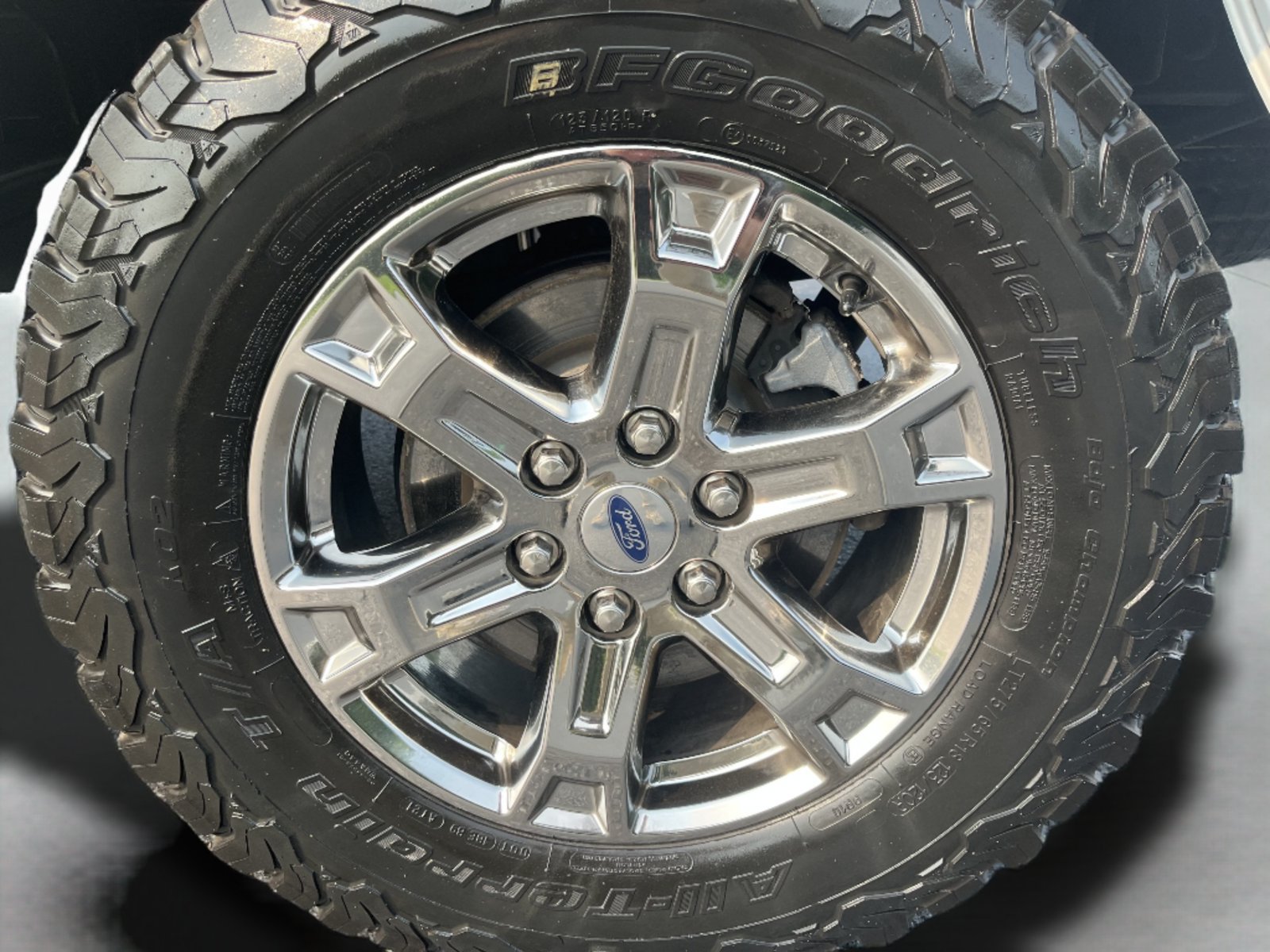 Used 2023 Ford F150 XLT w/ Equipment Group 301A Mid AWD/4WD image 9