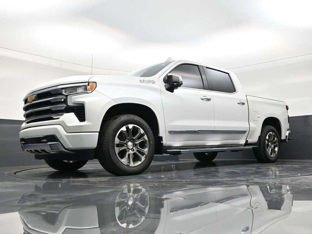 Used 2023 Chevrolet Silverado 1500 High Country w/ Technology Package RWD image 20
