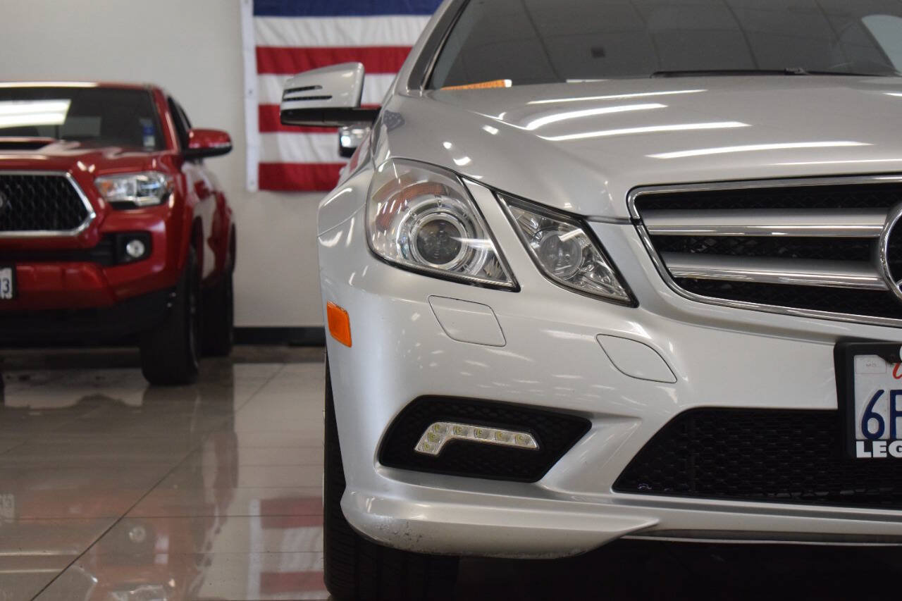 Used 2011 Mercedes-Benz E 550 Coupe image 9