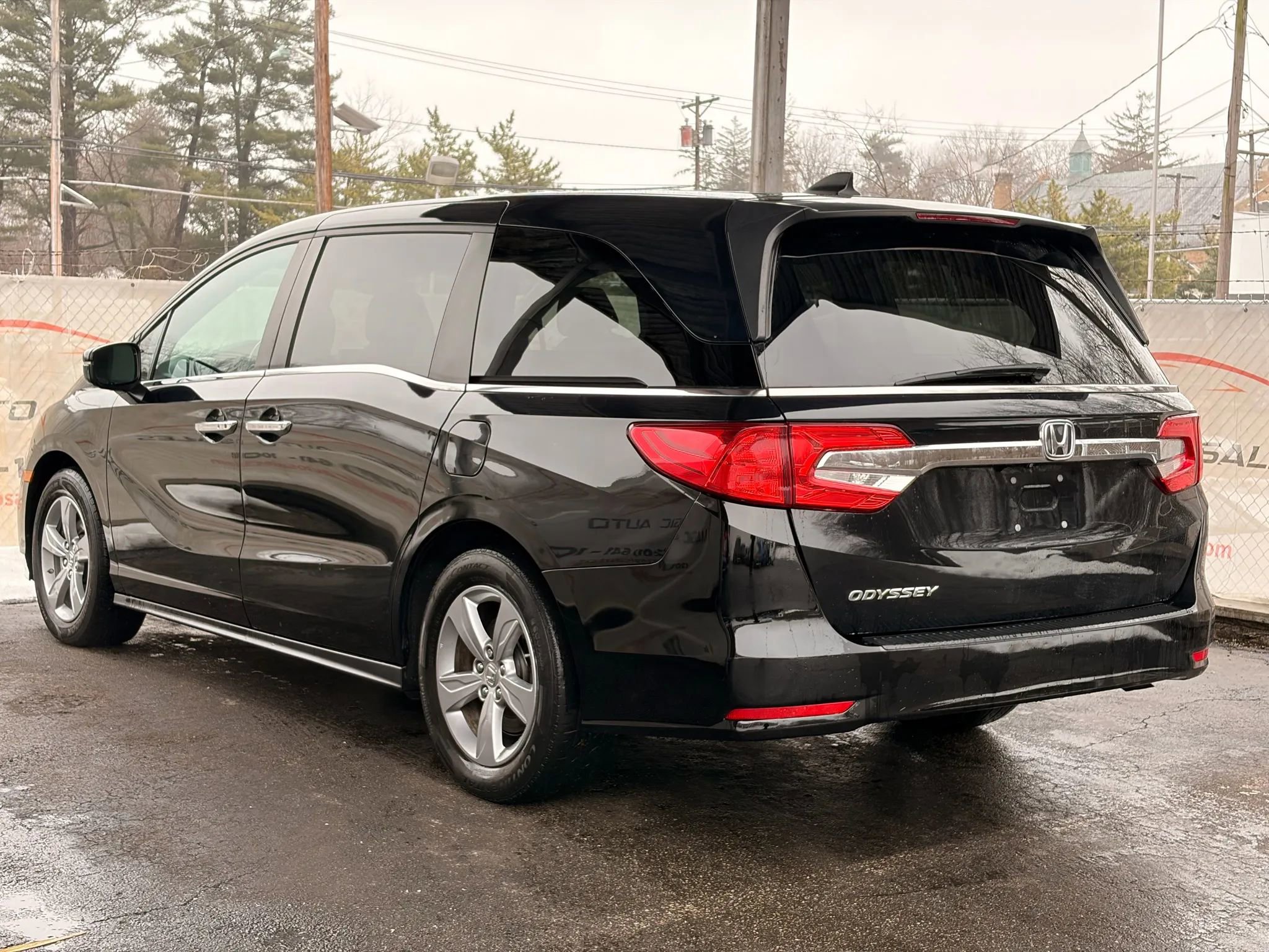 Used 2018 Honda Odyssey EX-L image 54