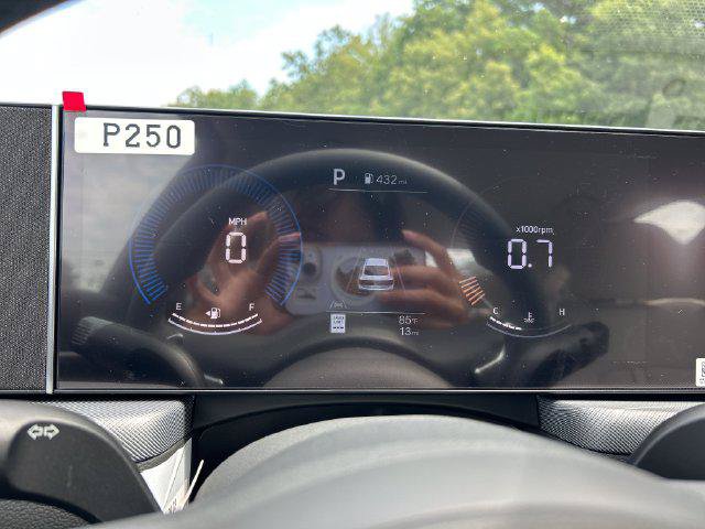 New 2026 Hyundai Sonata SEL FWD image 15