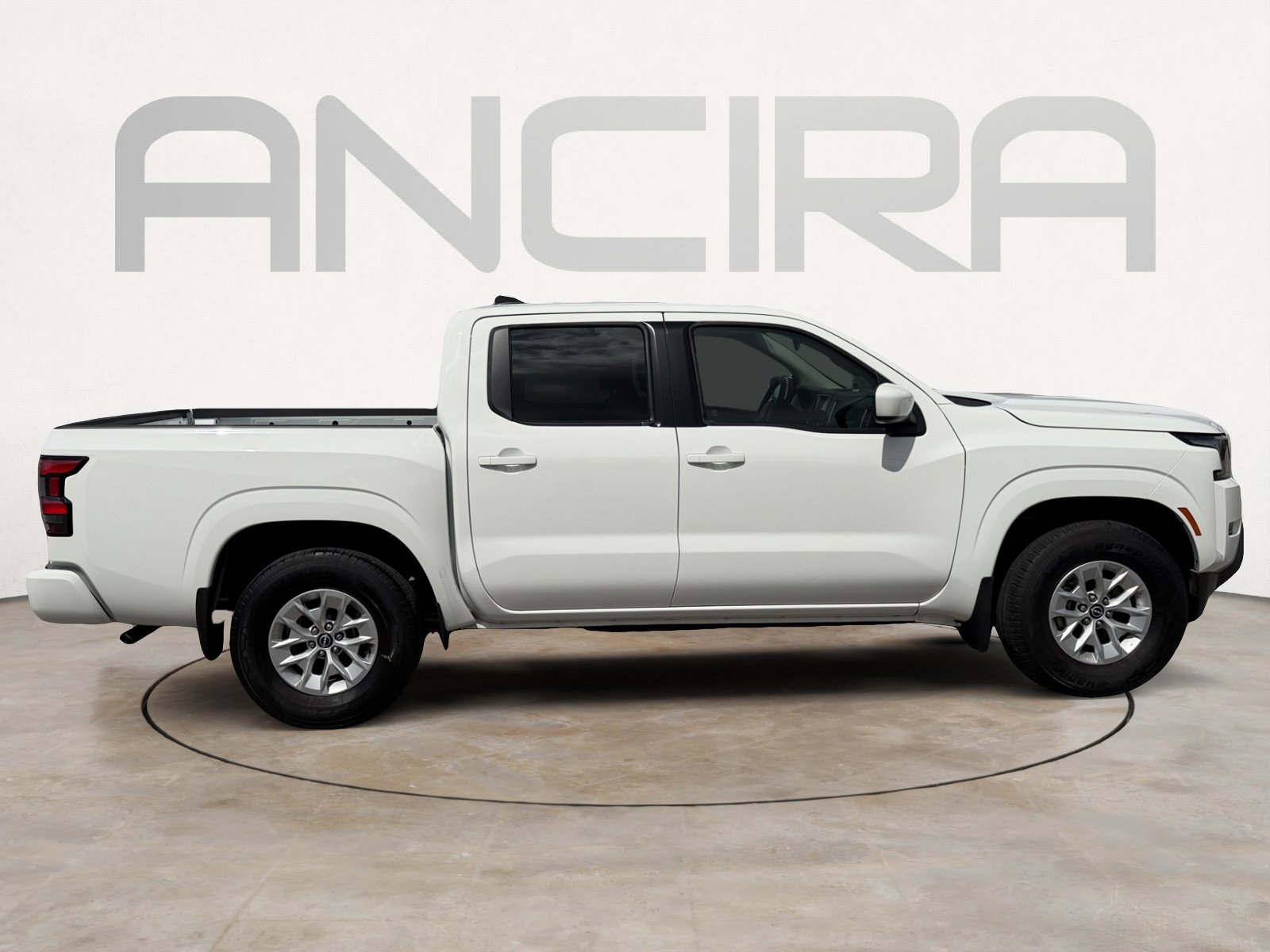 Used 2024 Nissan Frontier SV w/ Technology Package RWD image 13