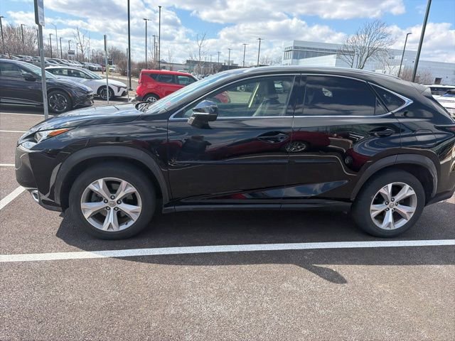 Used 2017 Lexus NX 200t AWD w/ Premium Package image 22