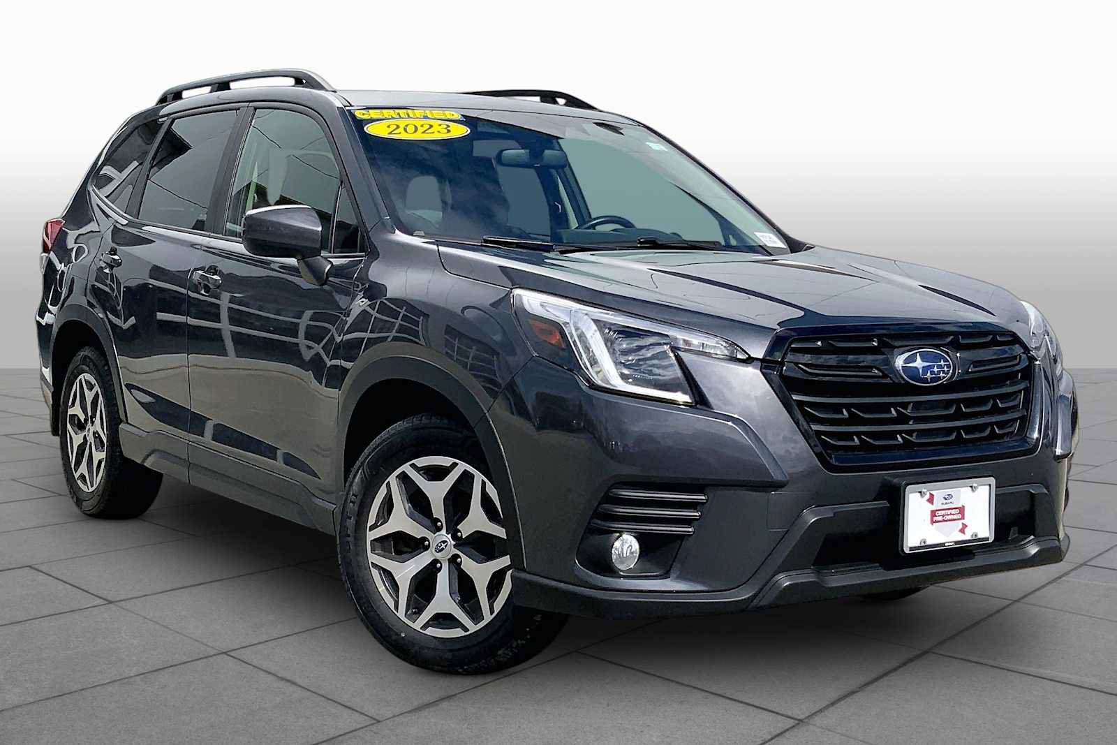 Certified 2023 Subaru Forester Premium AWD/4WD image 3