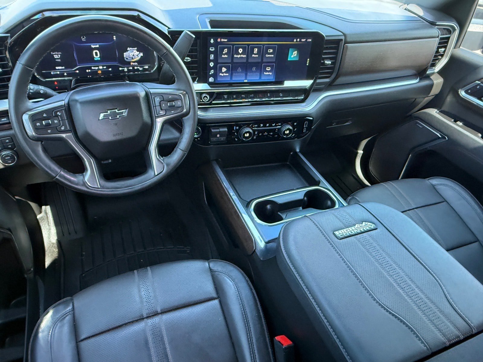 Used 2025 Chevrolet Silverado 2500 High Country w/ Midnight Edition AWD/4WD image 12