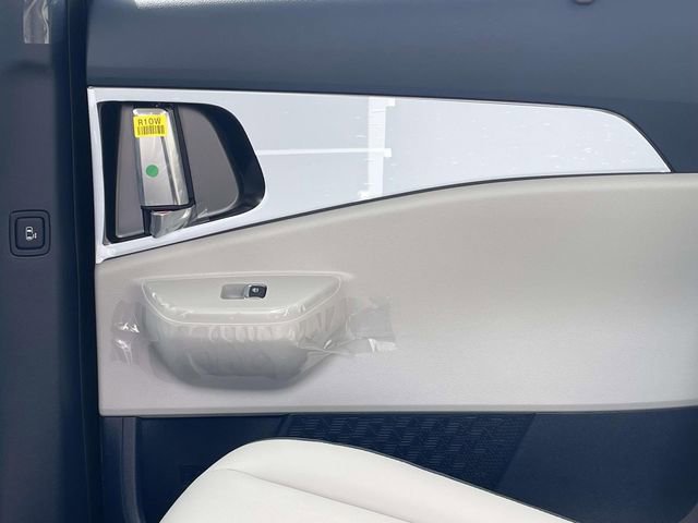 New 2026 Kia Carnival SX w/ SX Dark Edition Package image 21
