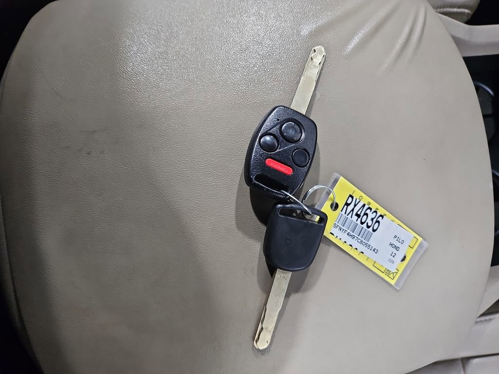 Used 2012 Honda Pilot Touring image 29
