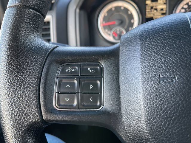 Used 2016 RAM 1500 Express RWD image 20