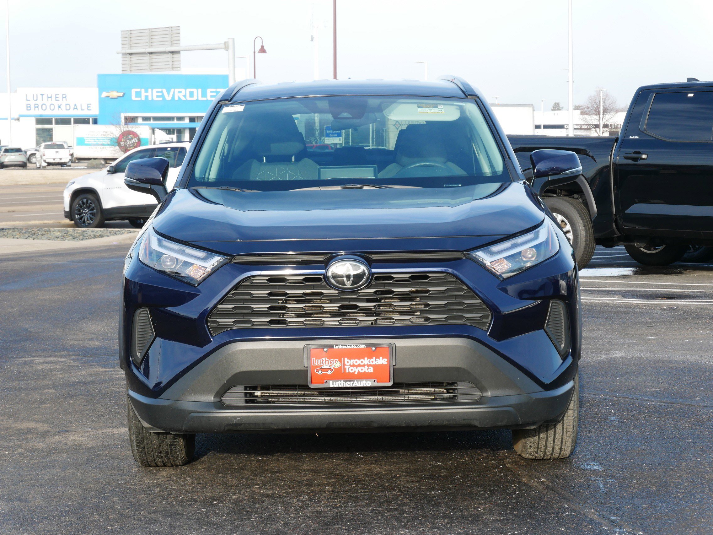 Certified 2025 Toyota RAV4 XLE video 2