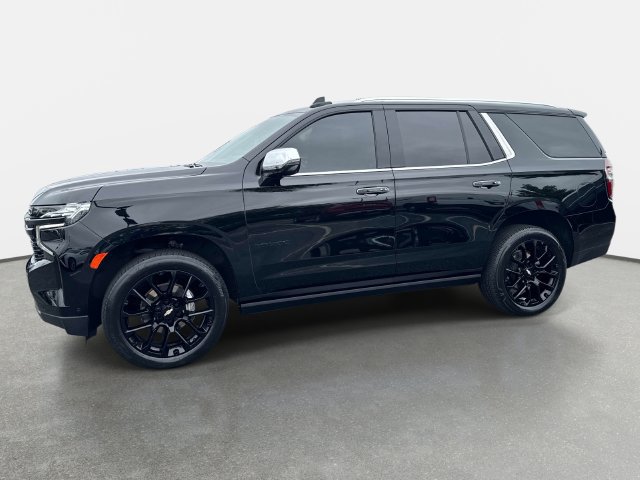 Used 2024 Chevrolet Tahoe Premier w/ Advanced Technology Package AWD/4WD image 2