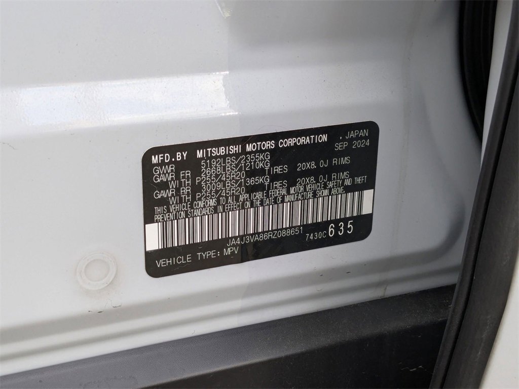 Used 2024 Mitsubishi Outlander SE image 40