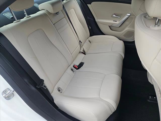Used 2023 Mercedes-Benz CLA 250 image 18